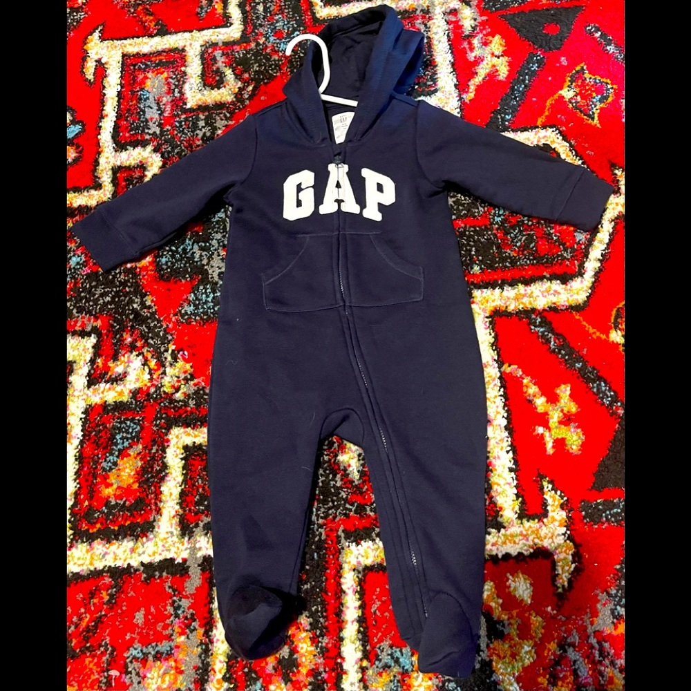 Gap Baby Gap One Piece, zippered one piece Navy hoodie, 6-12 mo
